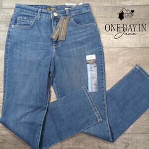 Lee Classic High Rise Relaxed Fit Straight Leg Jeans Size 6